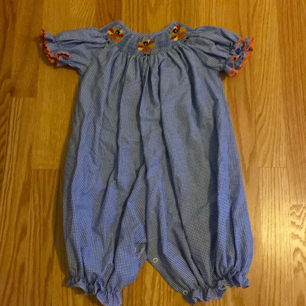 Smocked turkey long bubble